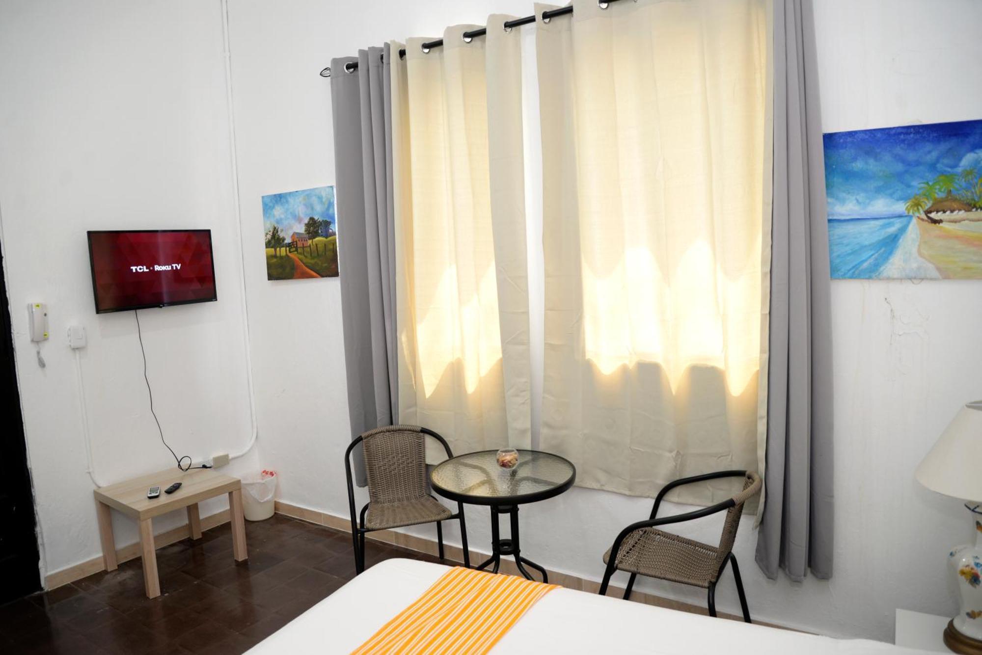 Hostal Mi Rincon Санто-Доминго Экстерьер фото